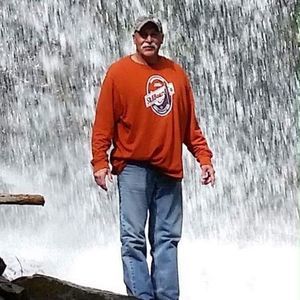 Meet your Posher, Bill